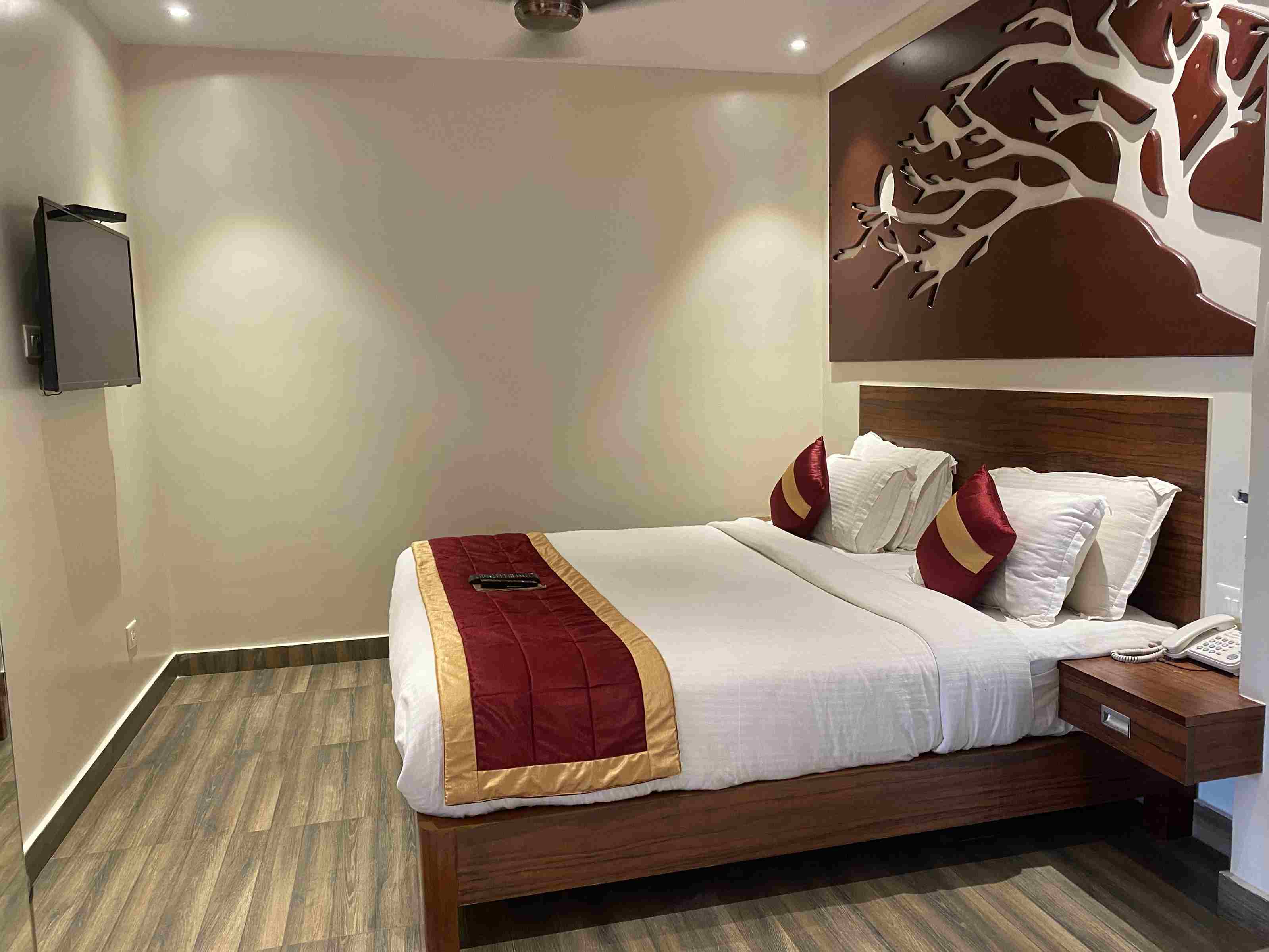 Hotel Amigrace - EXECUTIVE ROOM WITHOUT BALCONY.jpg
